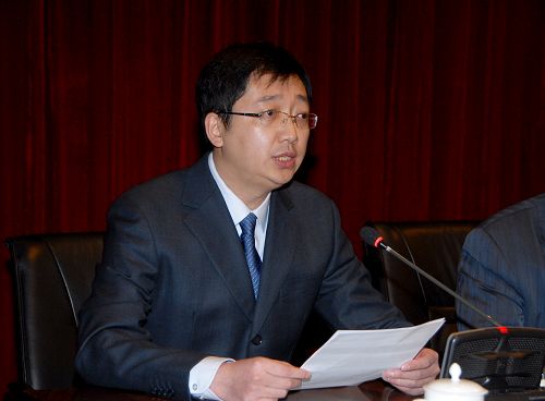 方剂学分会第六届委员会秘书长、yl6809永利官网教务处副处长胡晓阳副教授主持会议开幕式