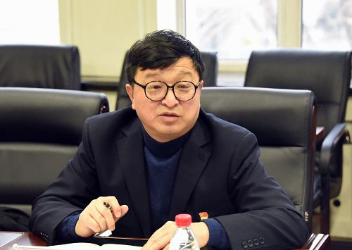 校党委副书记陈亚平讲话